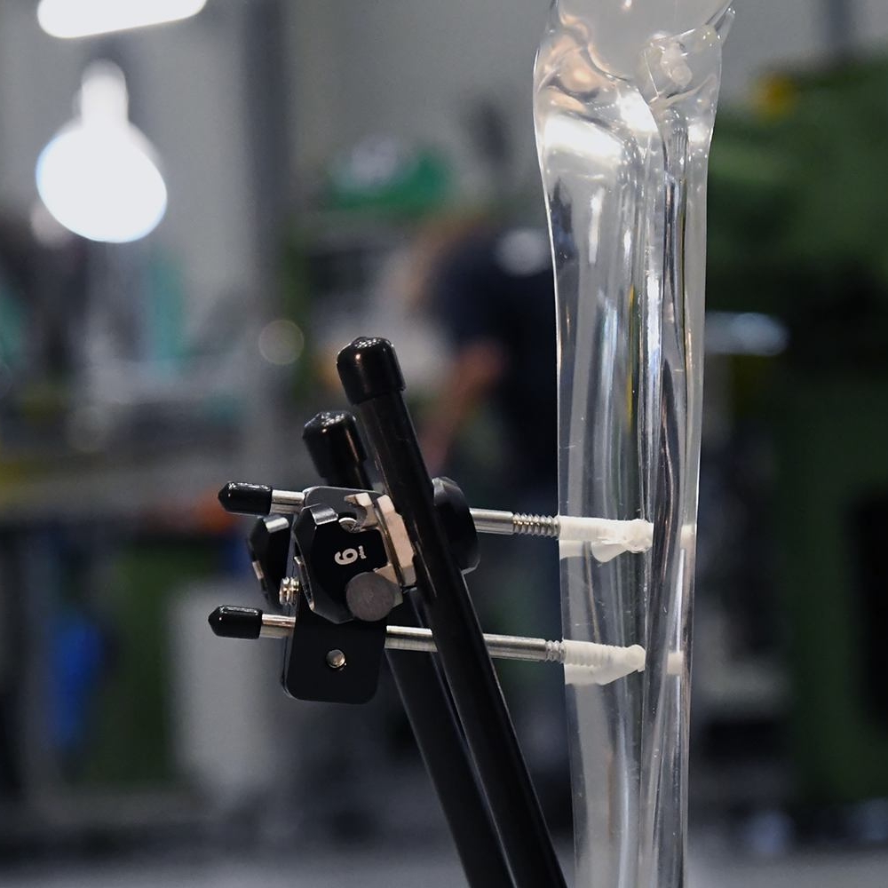 Fixus-close-up-website